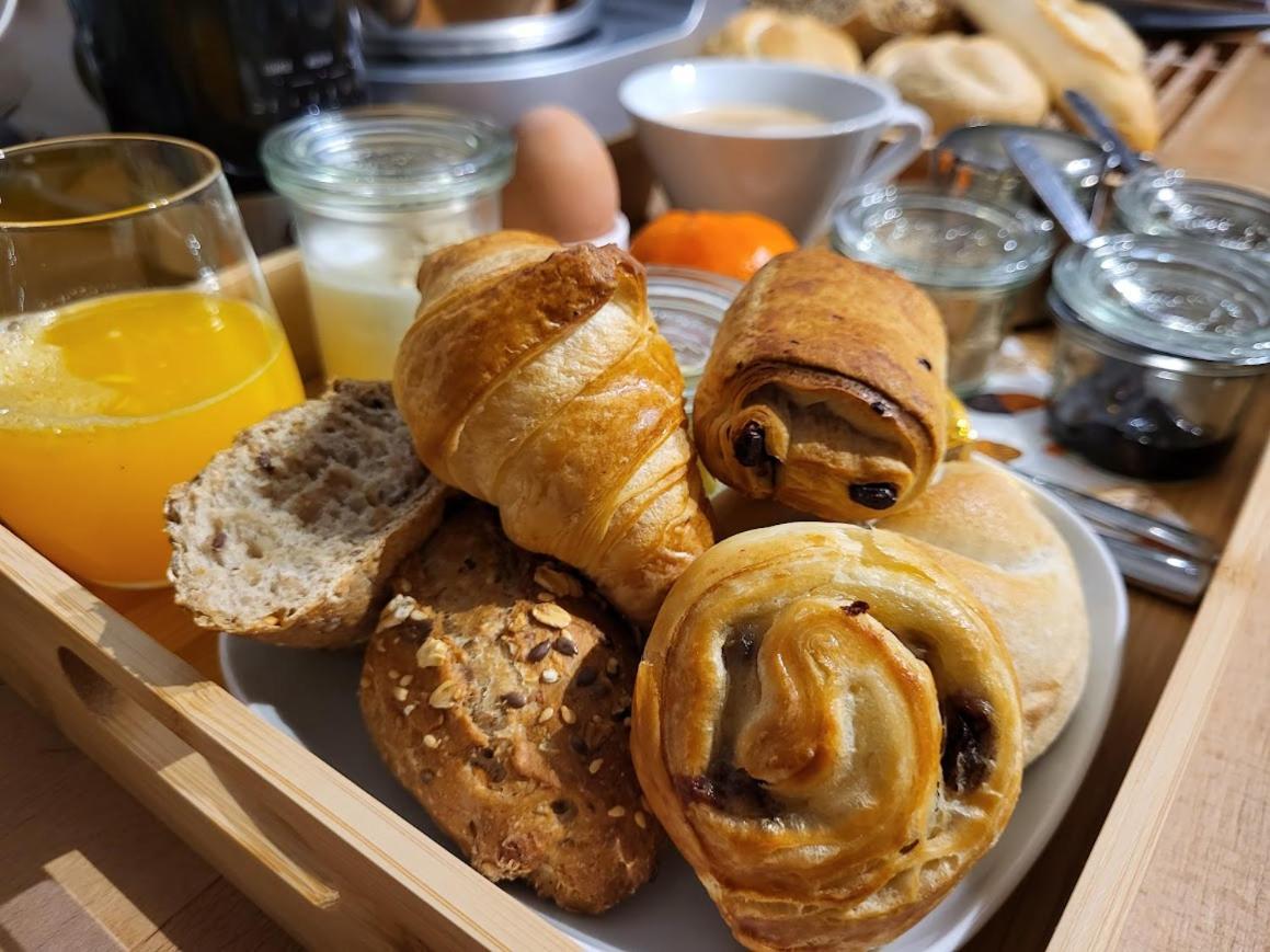 B&B Le Bois De Champia Huy Bagian luar foto